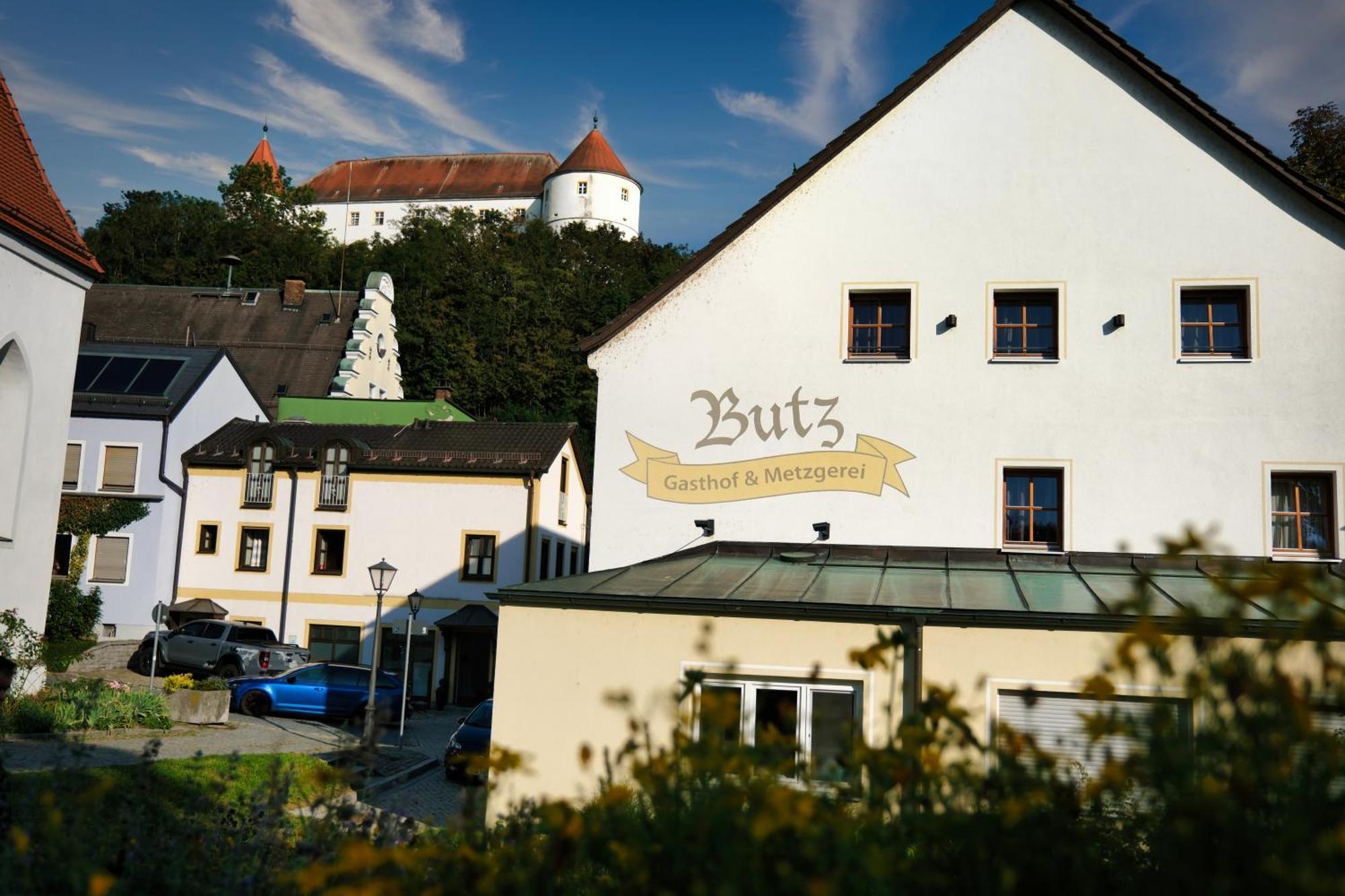 Отель "Beim Butz" Вёрт-ан-дер-Донау Экстерьер фото
